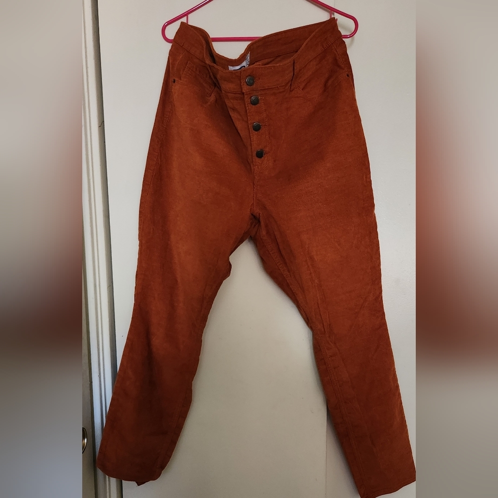 Old navy button fly size 18 womens Rust color corduroy pants * perfect for fall*